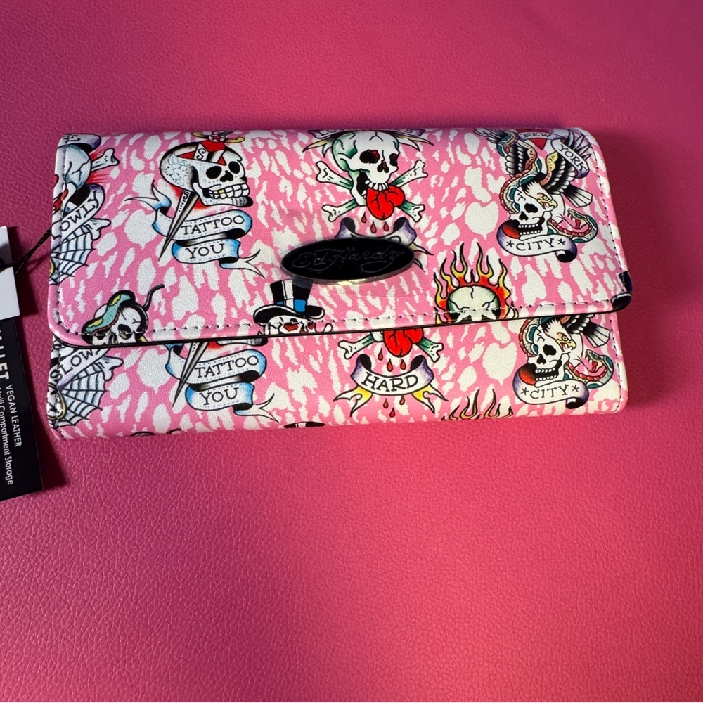 Ed Hardy Skull Pink Tattoo Wallet NWT Vegan Leather Y2K Multi-Compartment